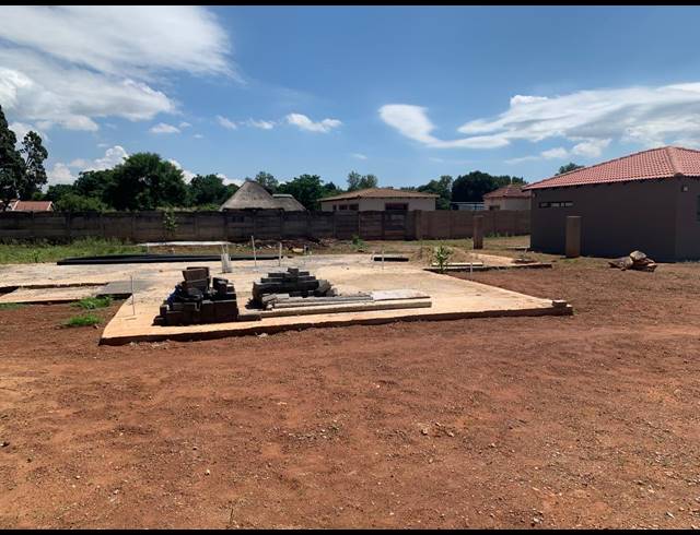 1,000M² VACANT LAND FOR SALE IN HENLEY ON KLIP
